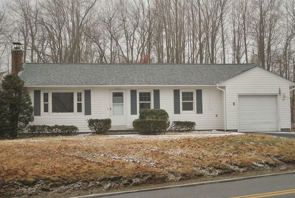 19 Mount Pleasant Ave - Photo 1