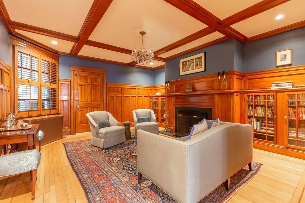 345 Commonwealth Ave - Photo 1