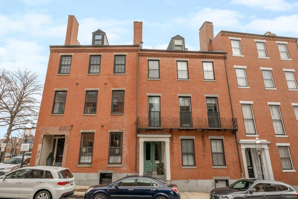 21 Harvard Street - Photo 1