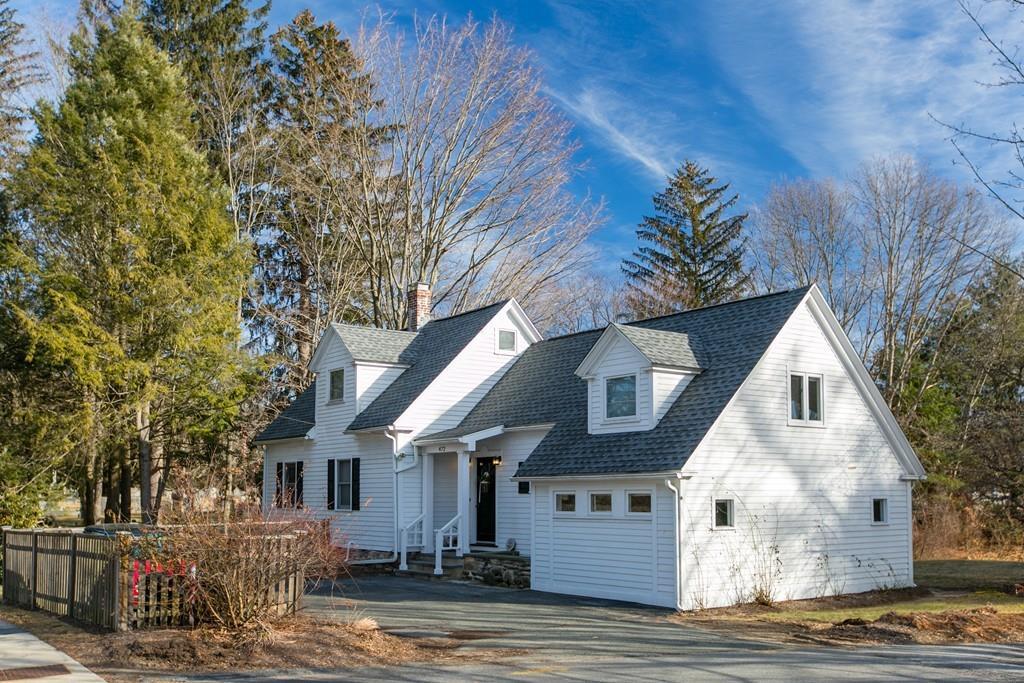 472 Bedford Street - Photo 1
