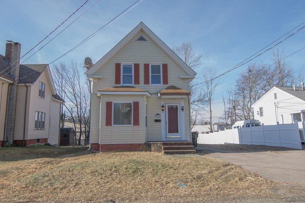 27 Galen St - Photo 1