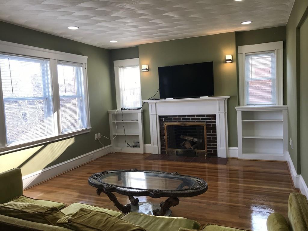 504 Washington Street - Photo 1