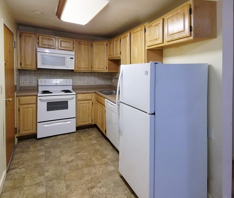 189 Littleton - Photo 1