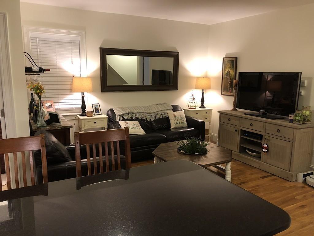 202 W 8th Street - Photo 1