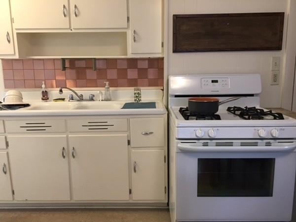 340 Norfolk St - Photo 1