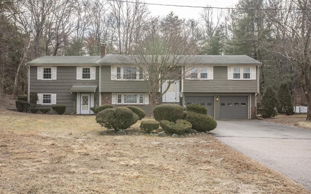 19 Kingsbury Rd - Photo 1
