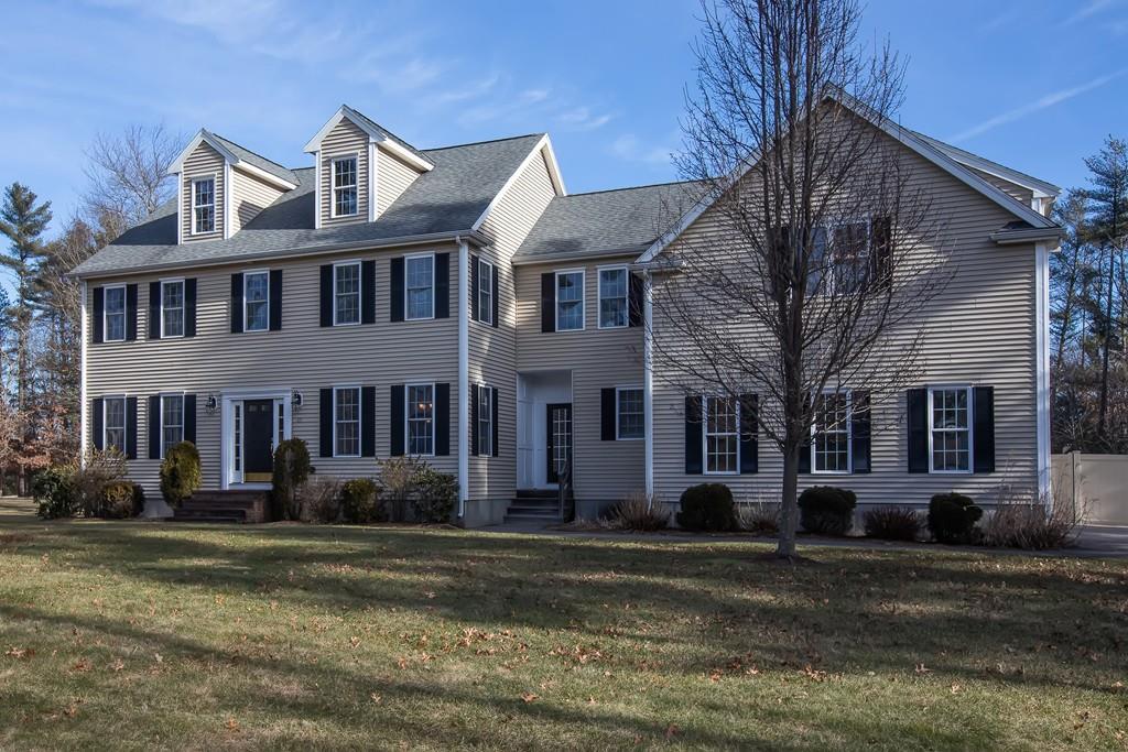 25 Calthrop Dr - Photo 1