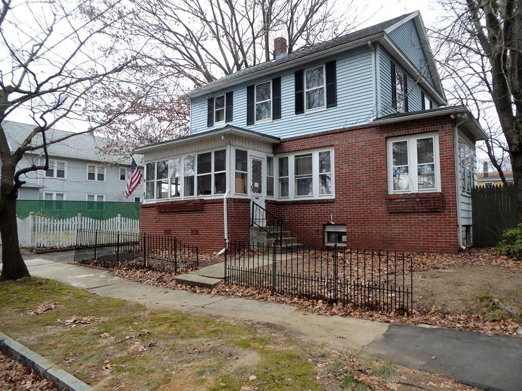 68 Beauchamp - Photo 1