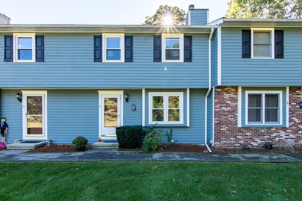 11 Robin Circle - Photo 1