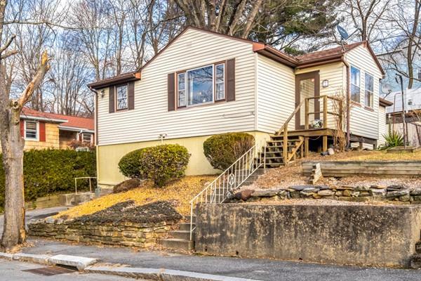 19 Harold St - Photo 1