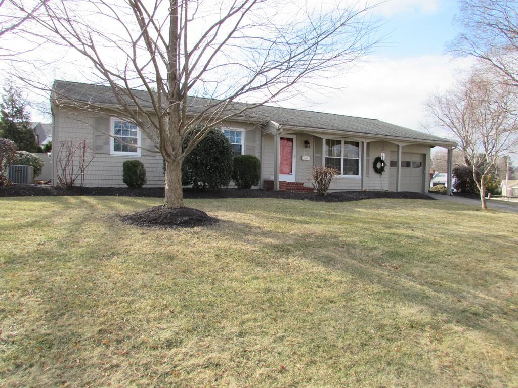 17 Thorndike Rd - Photo 1