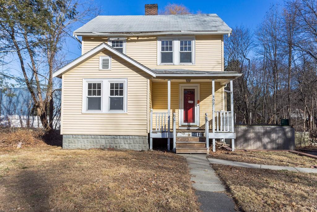 107 Park St - Photo 1