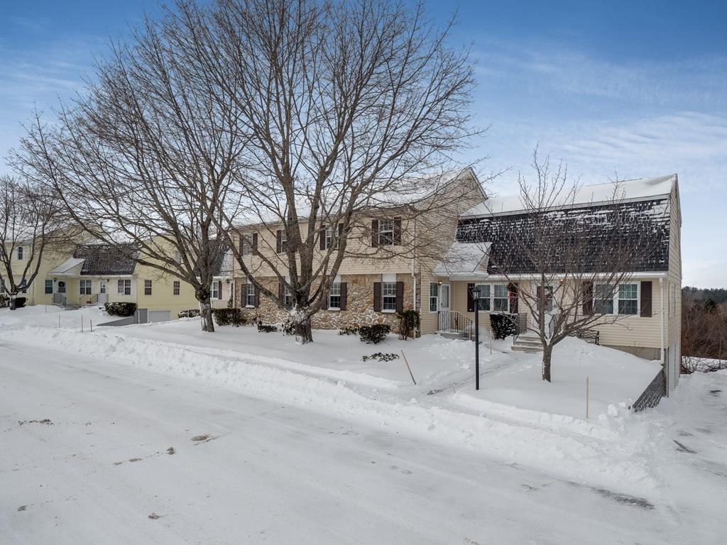44 Pamela Ln - Photo 1
