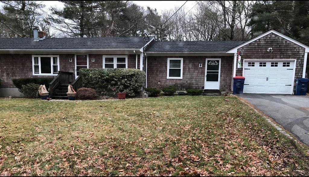 27 Steven Ave - Photo 1