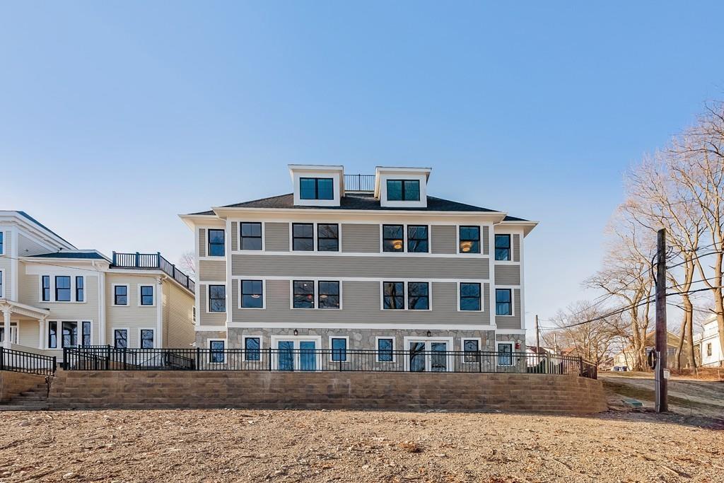 167 Poplar Street - Photo 1