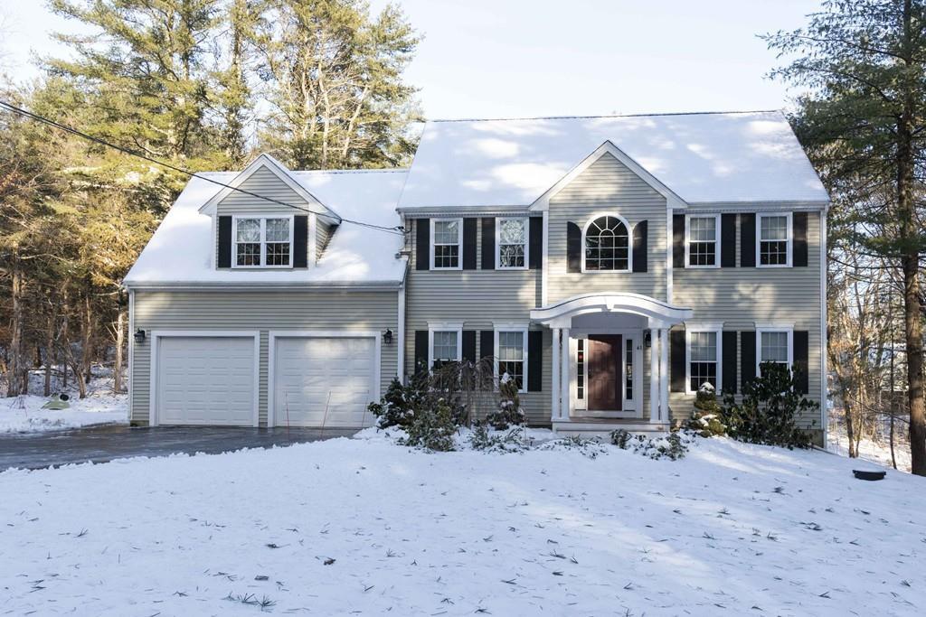 61 South Walpole Street - Photo 1