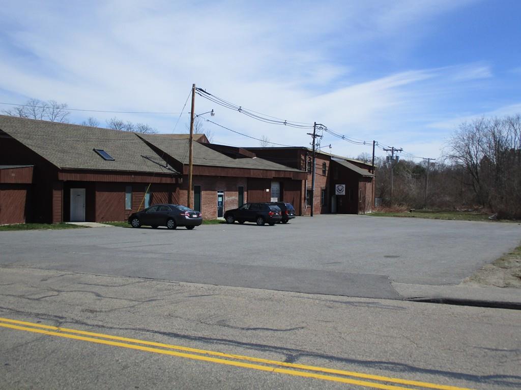 106 Oak St - Photo 1