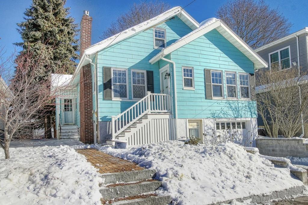 261 Perham St - Photo 1