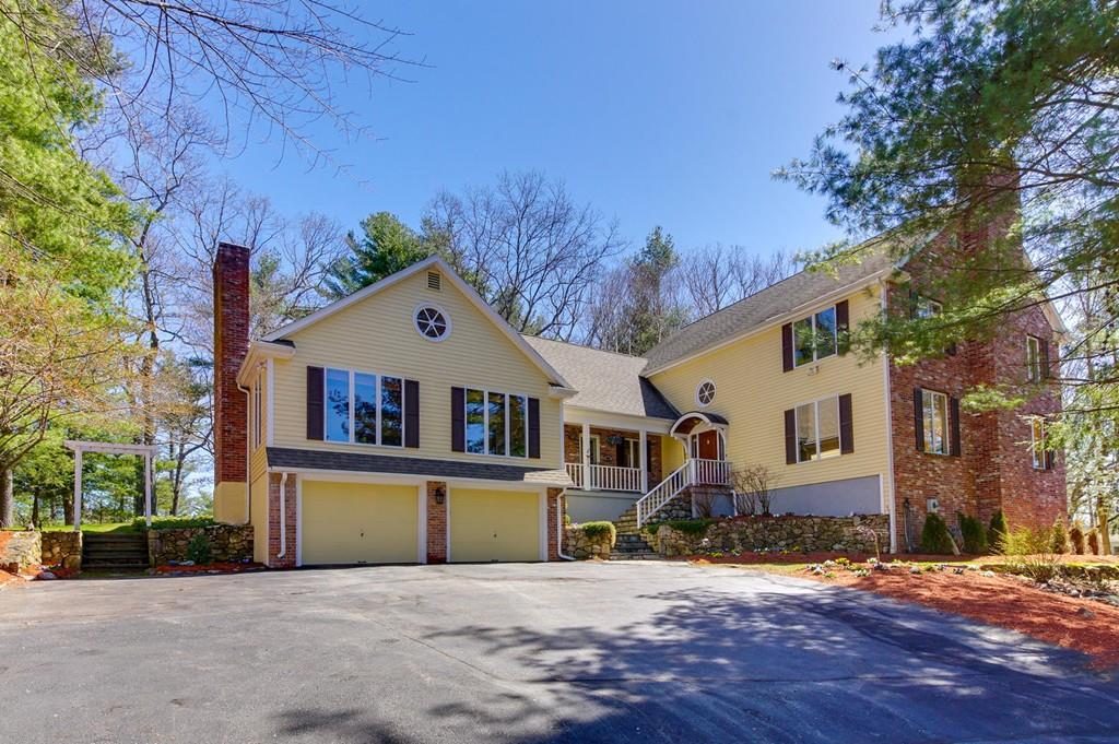 264 Grove St - Photo 1
