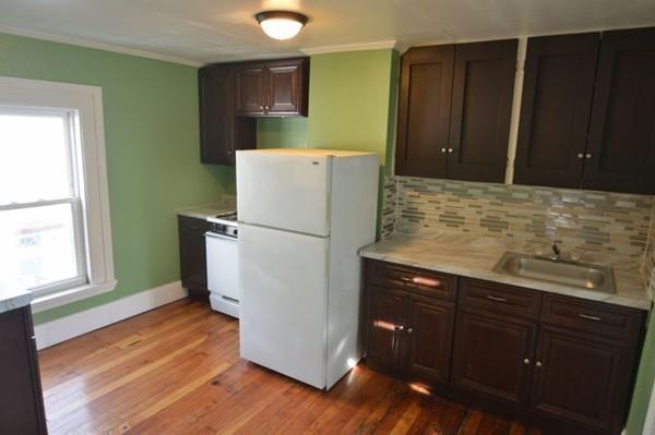 17 Marcella Street - Photo 1