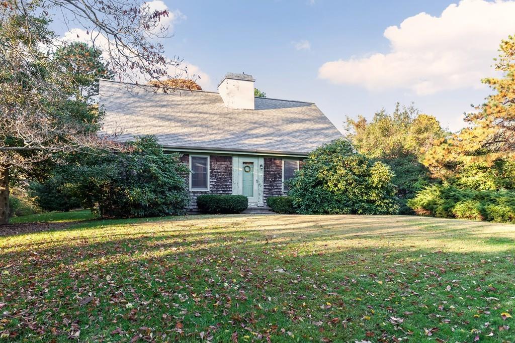 35 Sippewissett Rd - Photo 1