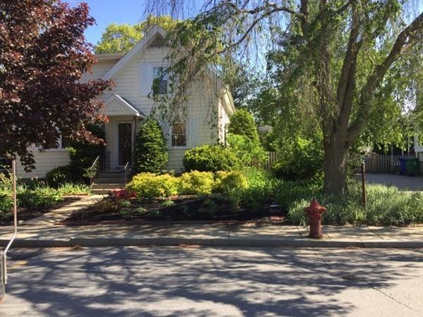 58 Adams Ave - Photo 1