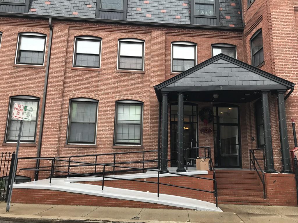 10 Weston Ave - Photo 1