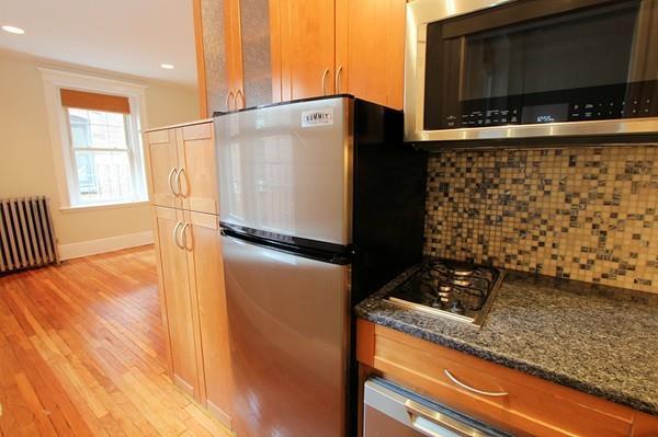 41 Revere St - Photo 1
