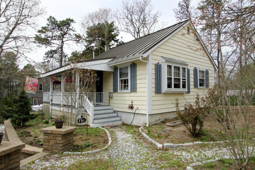 75 Bralla Ave - Photo 1
