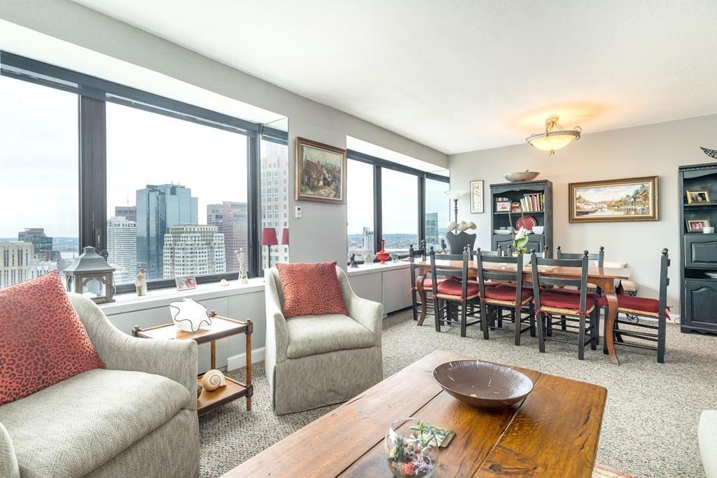 65 East India Row - Photo 1