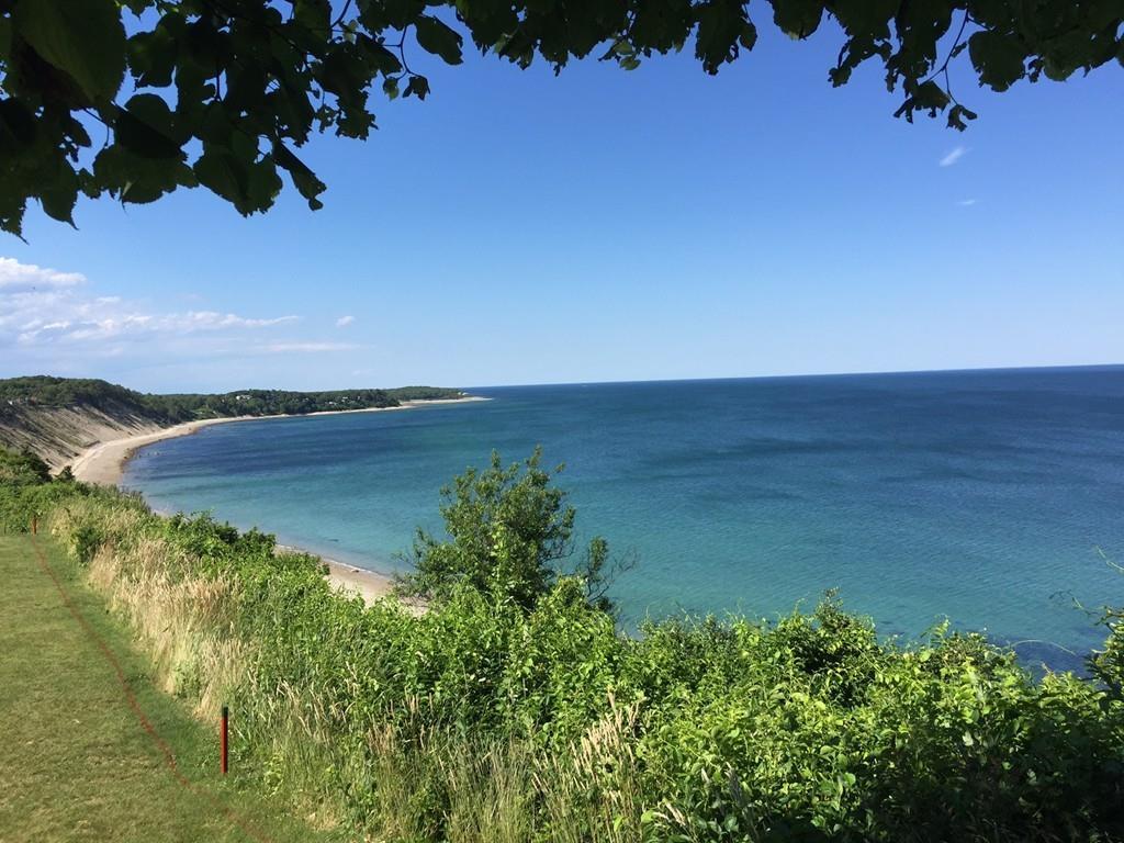 28 Cliffside Drive - Photo 1