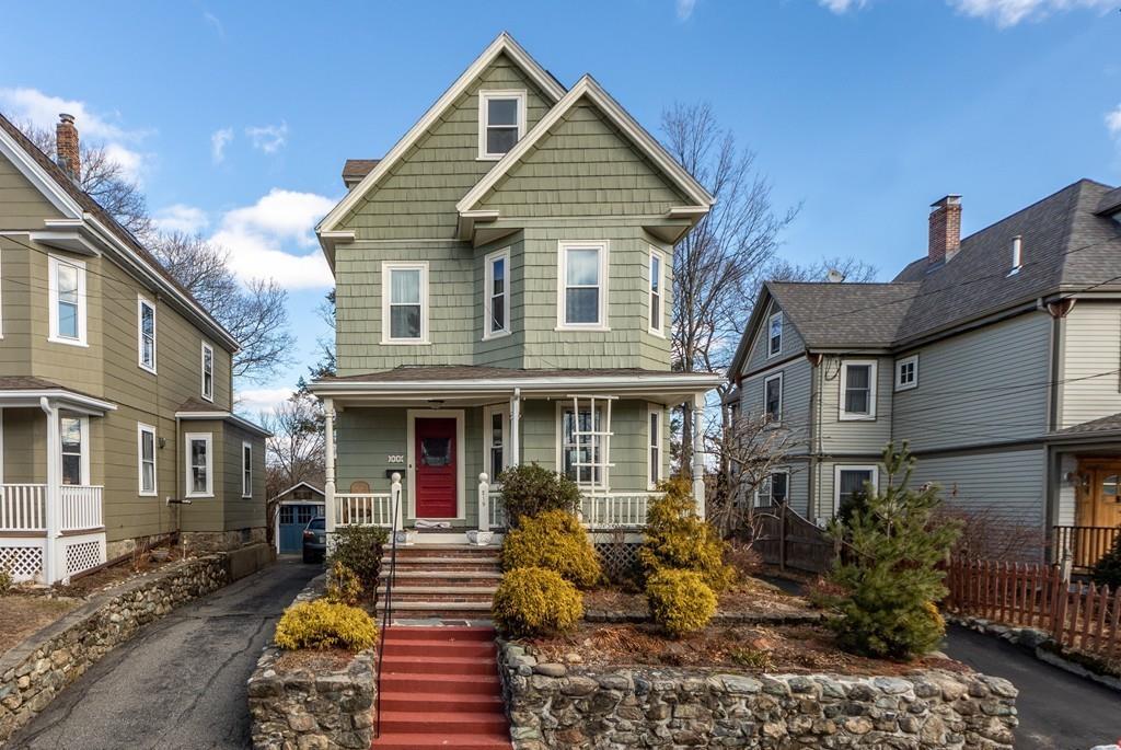 219 Temple Street - Photo 1