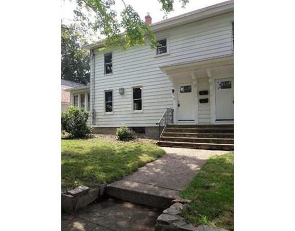 2002 Maple St - Photo 1