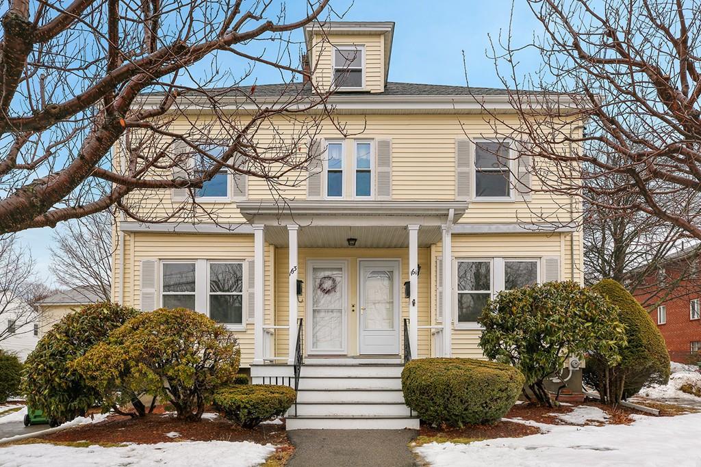 161 Warren St - Photo 1