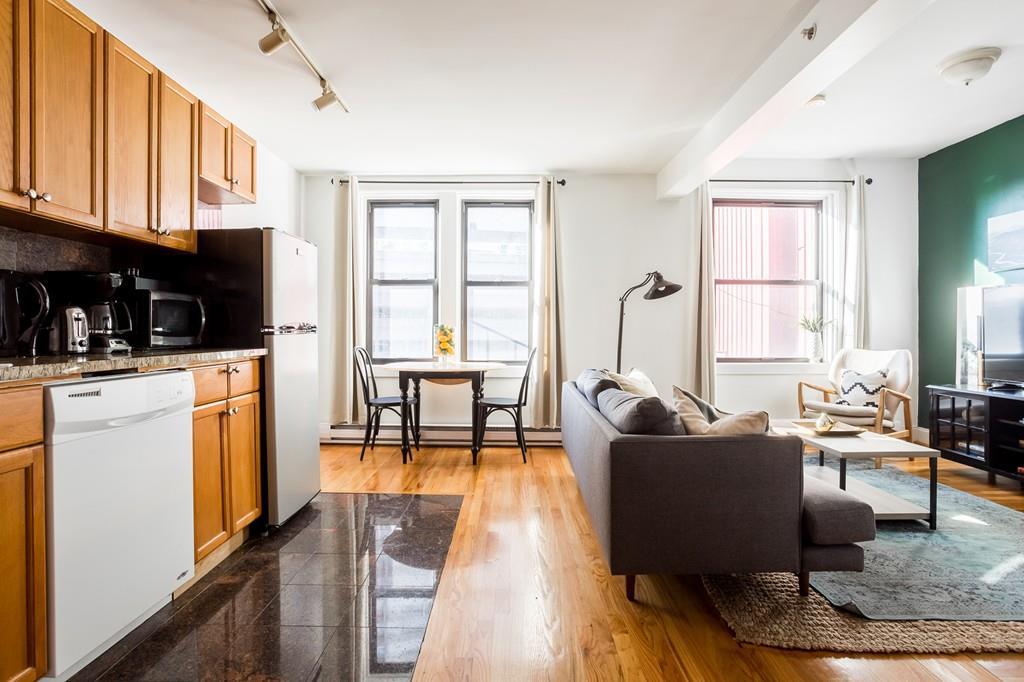 90 Warrenton St. - Photo 1