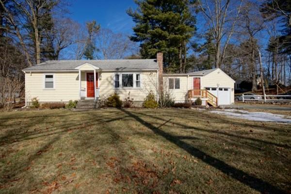405 Park St - Photo 1