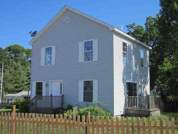 555 Wilbur Ave - Photo 1