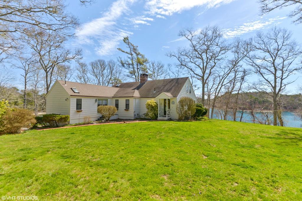 34 Stowe Rd - Photo 1