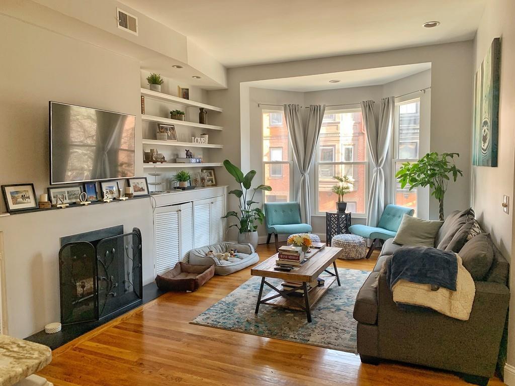 363 Marlborough Street - Photo 1