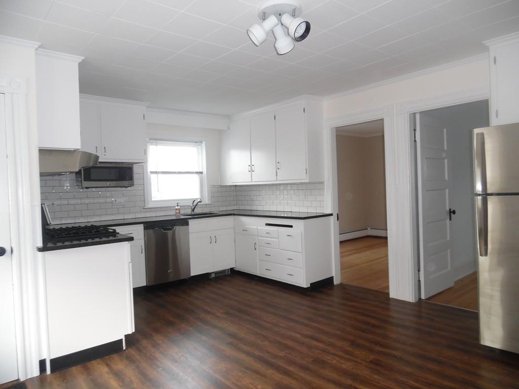 54 Wood Street - Photo 1