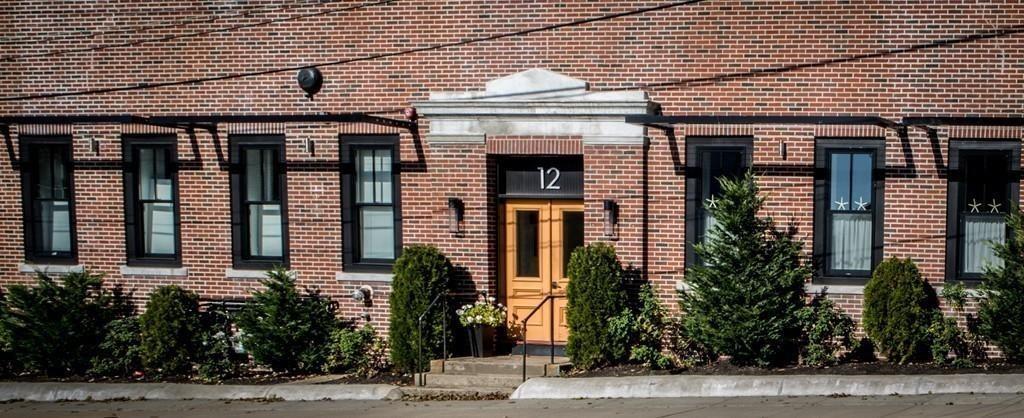 12 Lothrop St - Photo 1