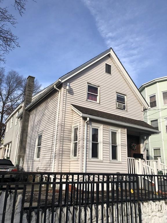 182 Andover St - Photo 1