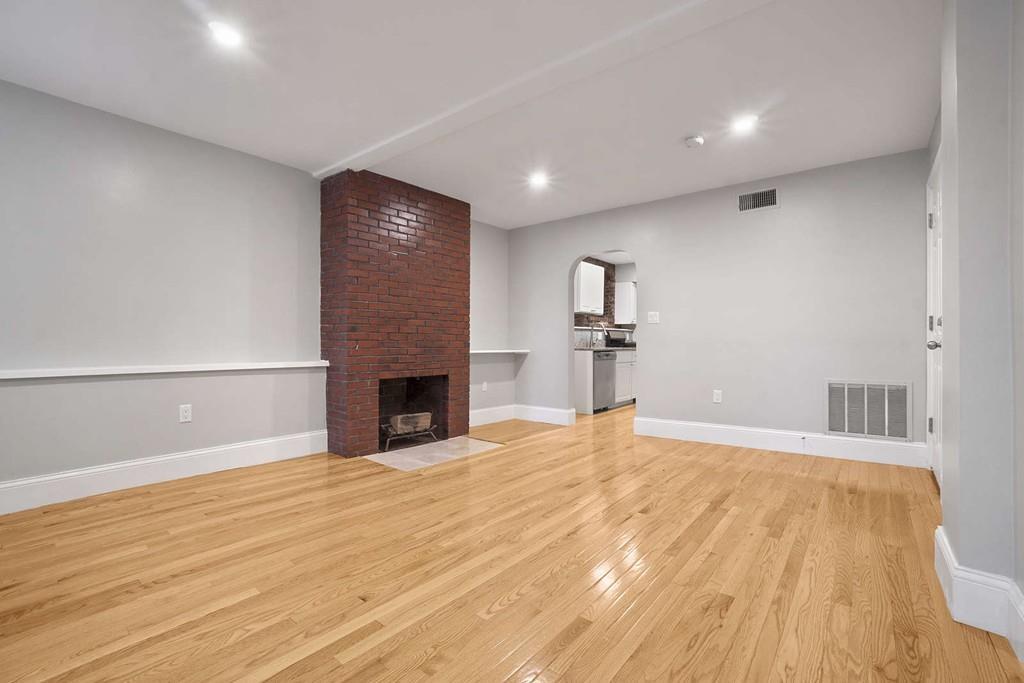 31 Fairfield Street - Photo 1