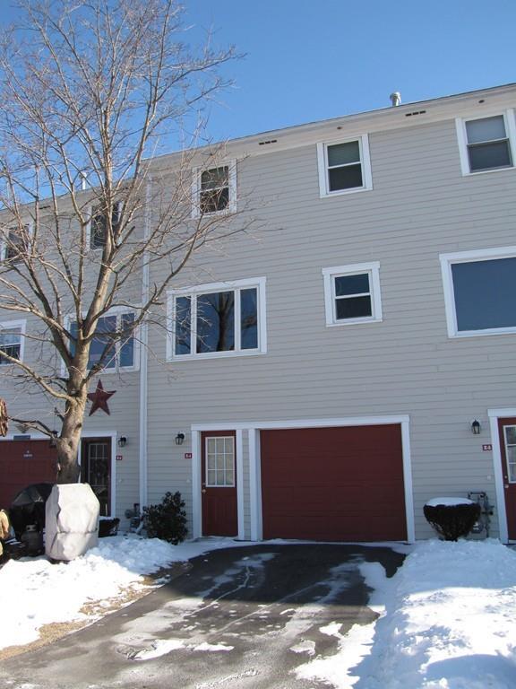 110 Park Ave W - Photo 1