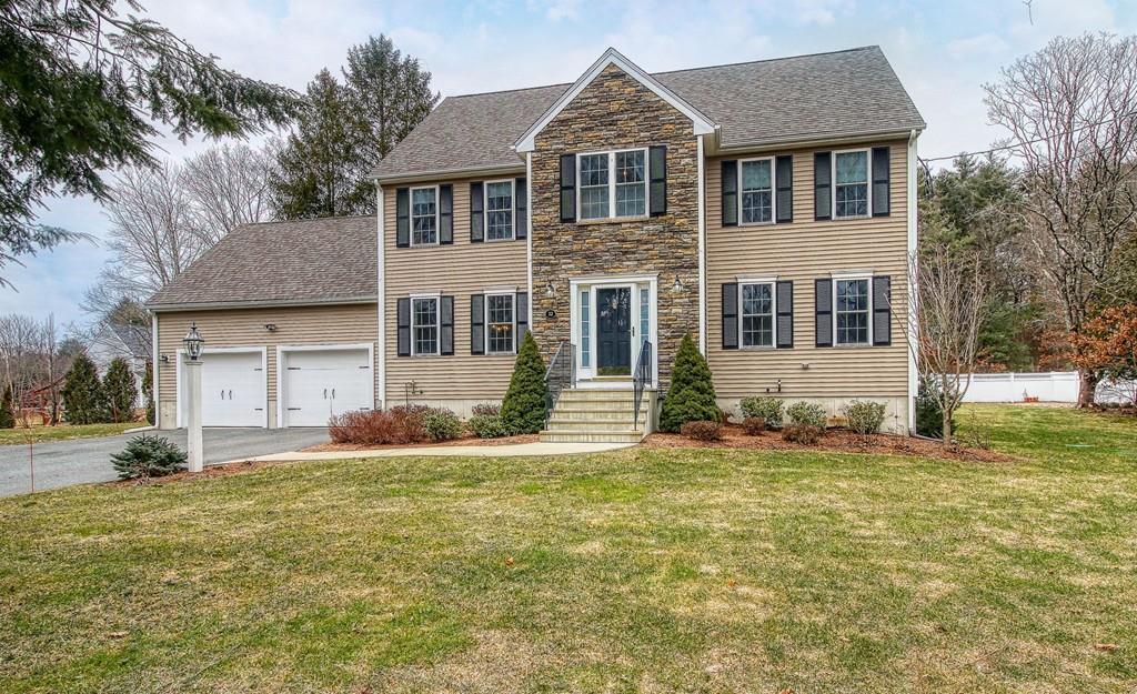 32 Stratton Lane - Photo 1