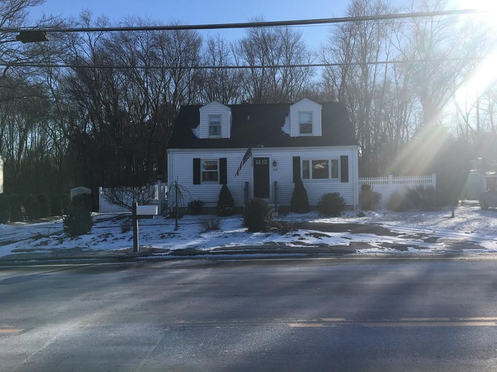 2110 Central St - Photo 1