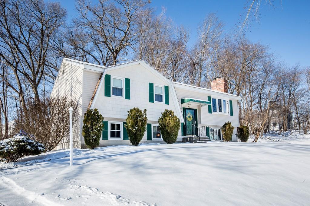 46 Lisa Ln - Photo 1