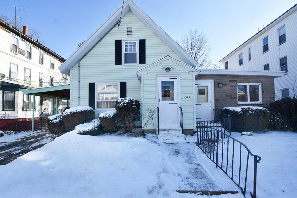 104 Pleasant St - Photo 1