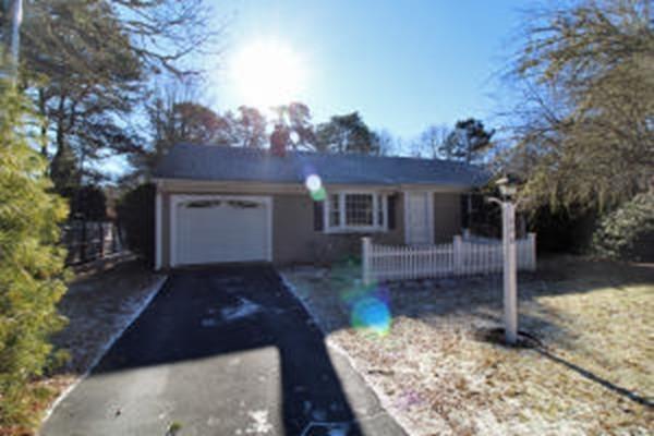 1 Dancing Brook Rd - Photo 1