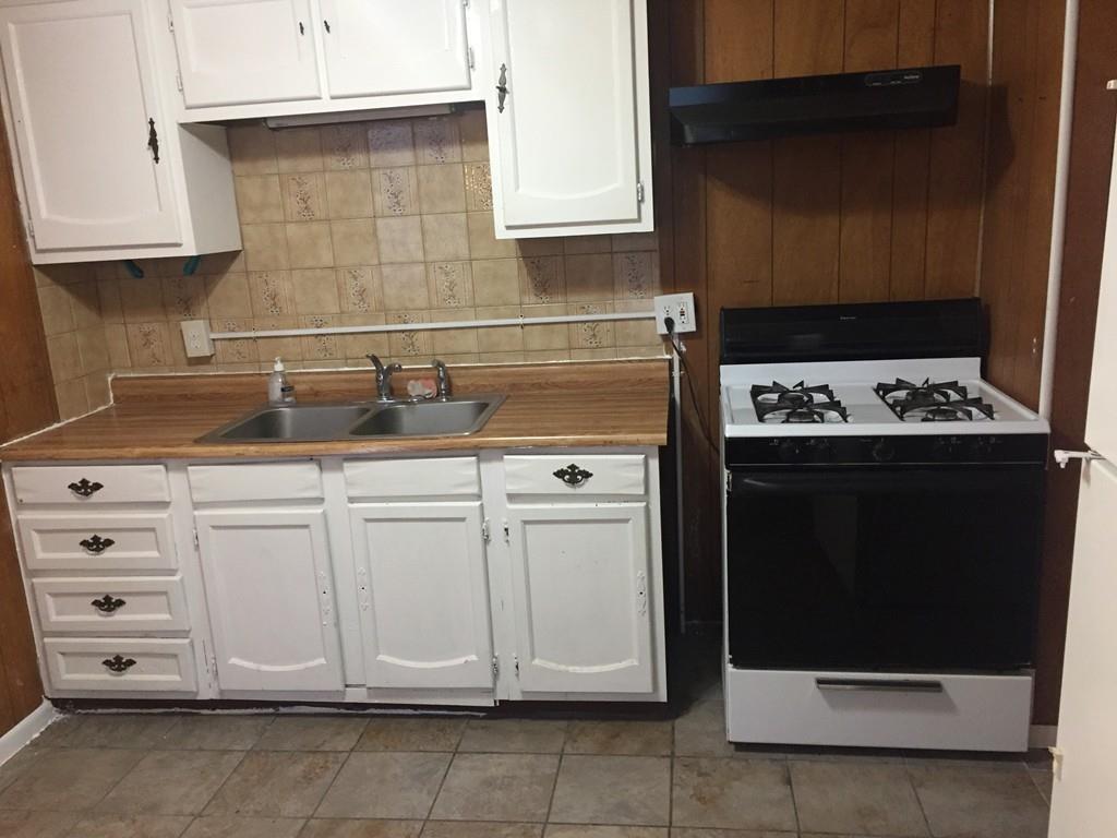 73 Fairview Ave. - Photo 1